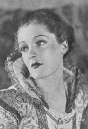 Rachel Kempson as Juliet