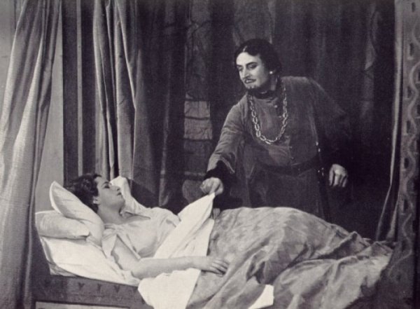 32-33: P.Ashcroft & M.Keen - CYMBELINE